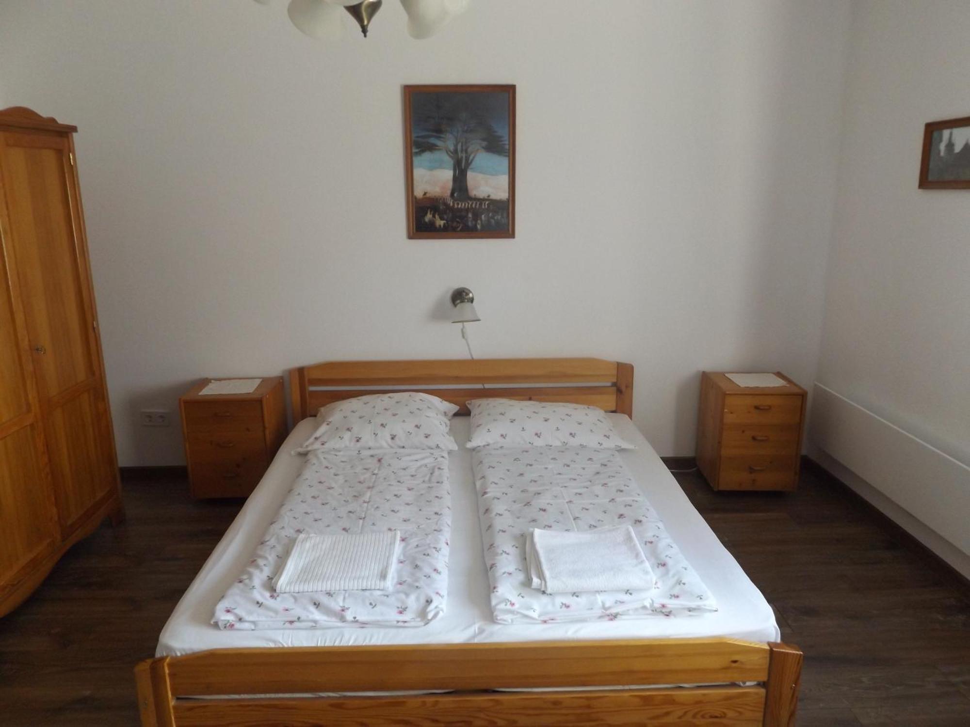 Almafas Vendeghaz Orseg Villa Kerkakutas Exterior photo