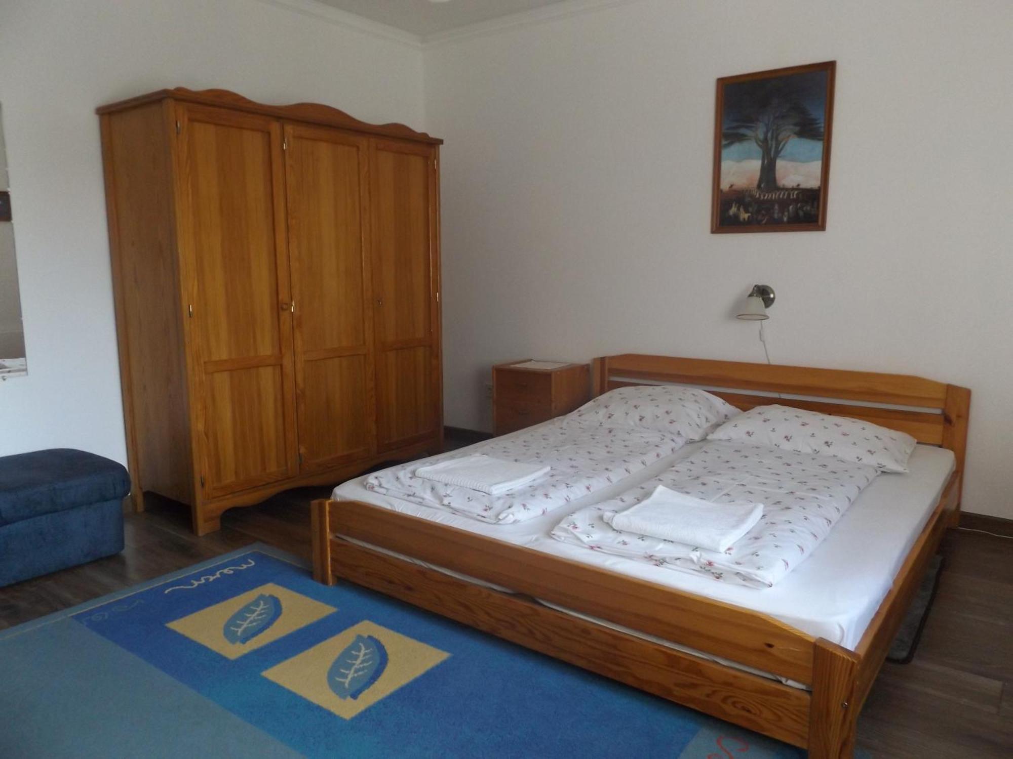 Almafas Vendeghaz Orseg Villa Kerkakutas Exterior photo
